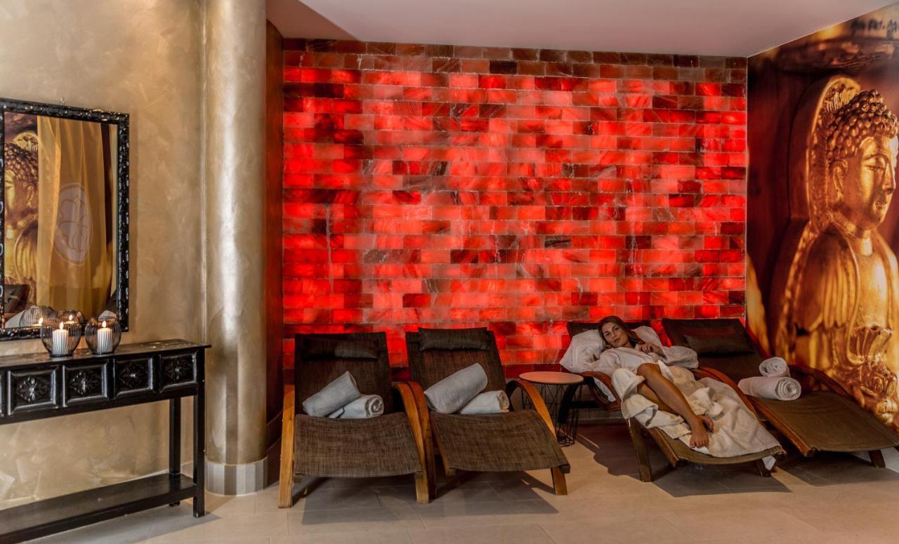Das Aunhamer Suite & Spa Hotel (Adults Only) Бад Грисбах Екстериор снимка