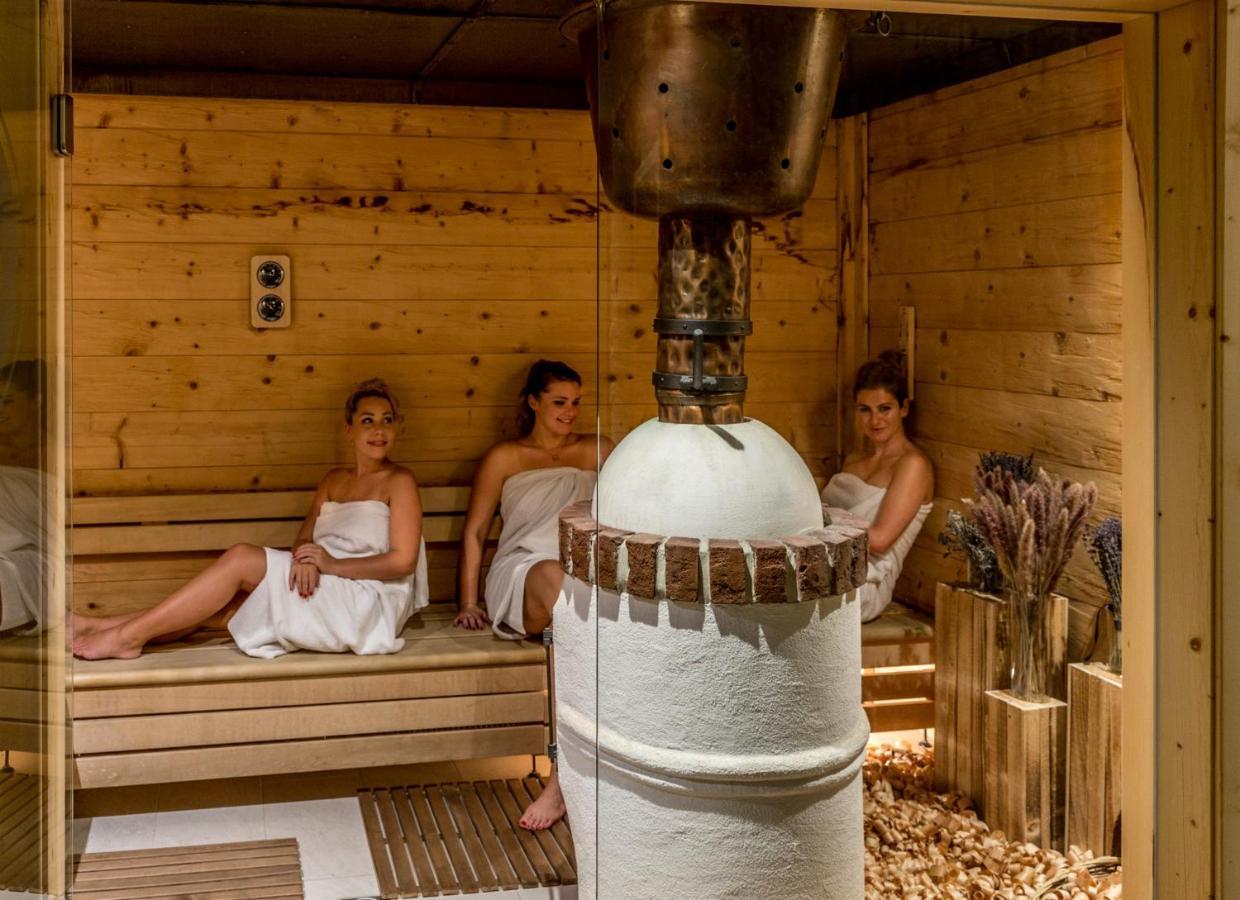 Das Aunhamer Suite & Spa Hotel (Adults Only) Бад Грисбах Екстериор снимка