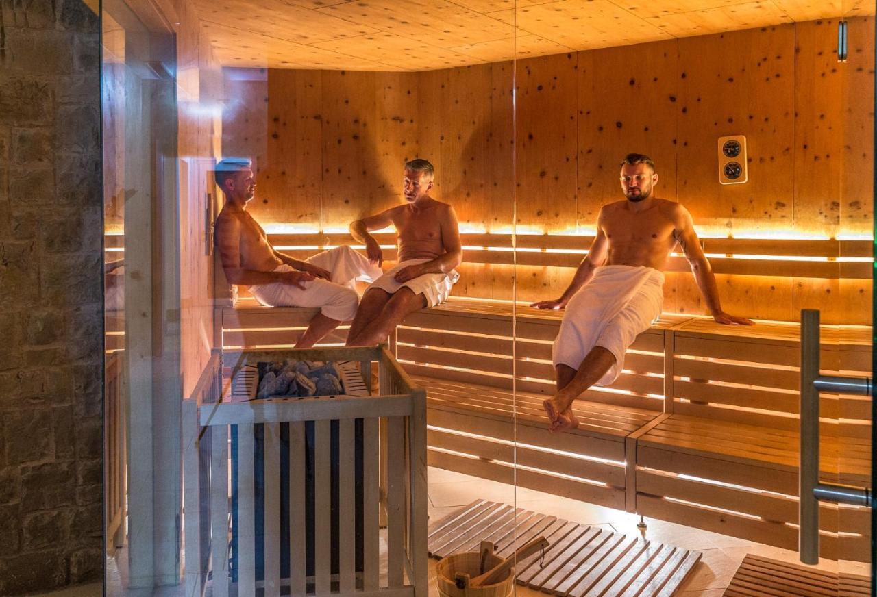 Das Aunhamer Suite & Spa Hotel (Adults Only) Бад Грисбах Екстериор снимка